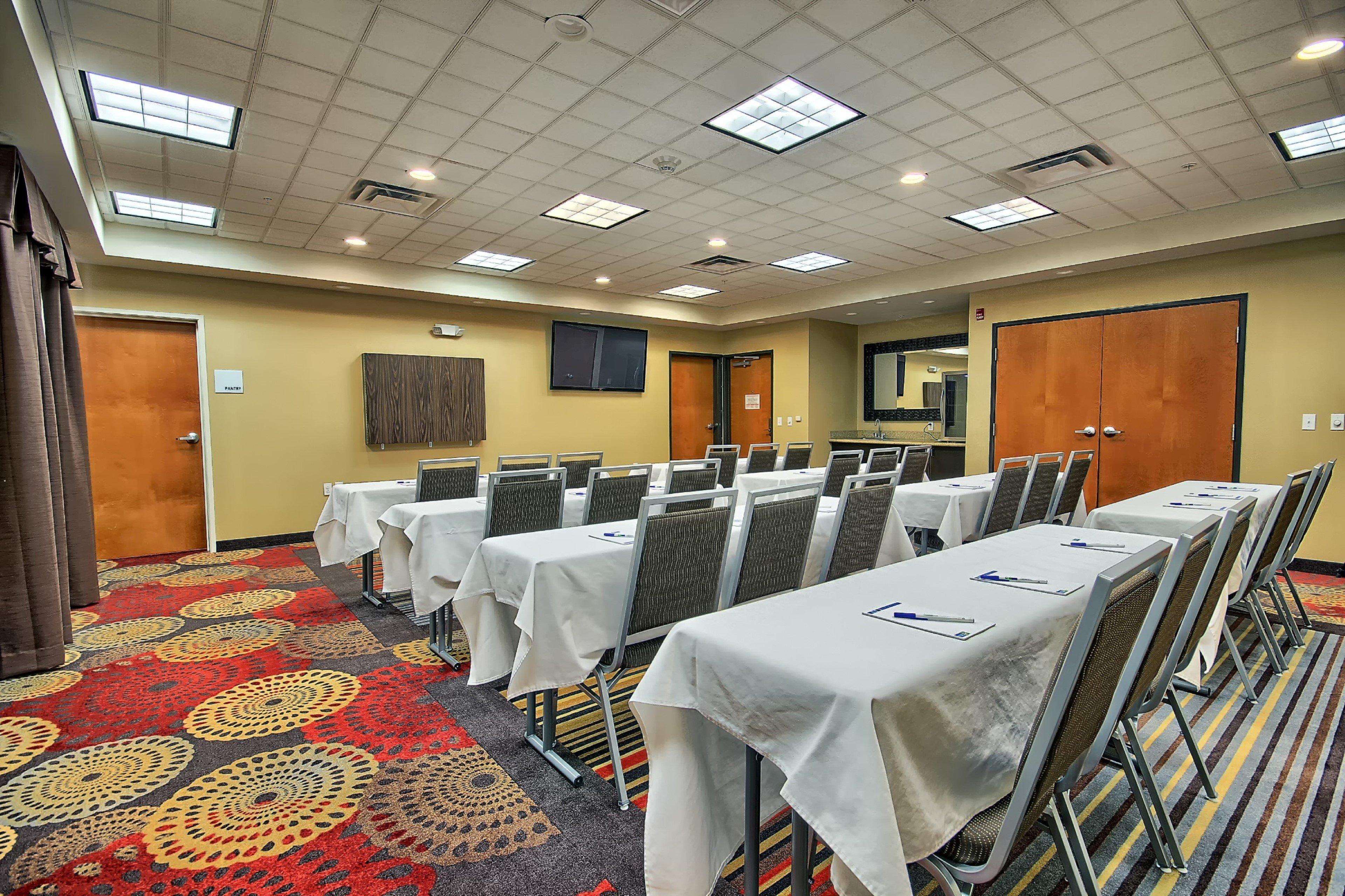 Holiday Inn Express & Suites Ironton By Ihg Exterior photo